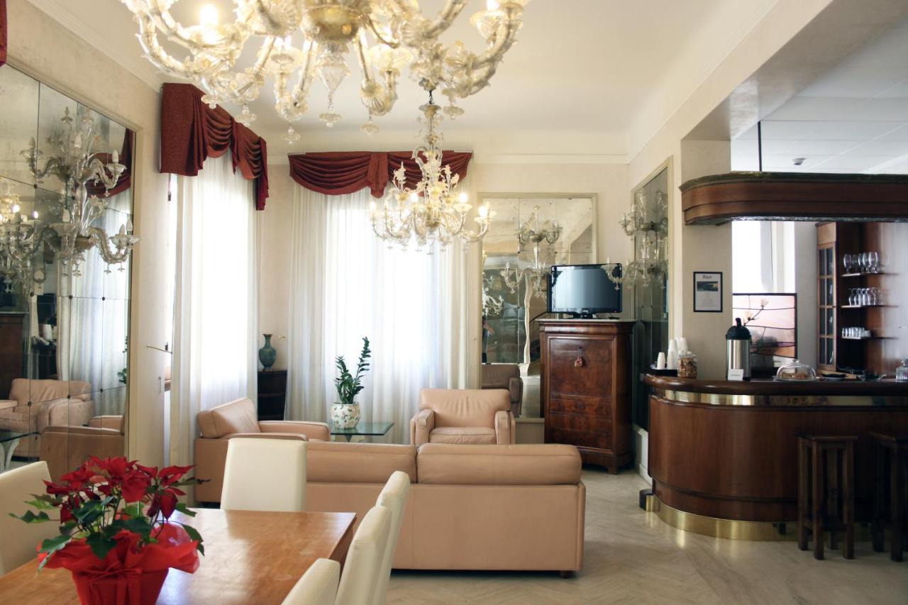 C-hotels De Rose Palace 4* Florencia